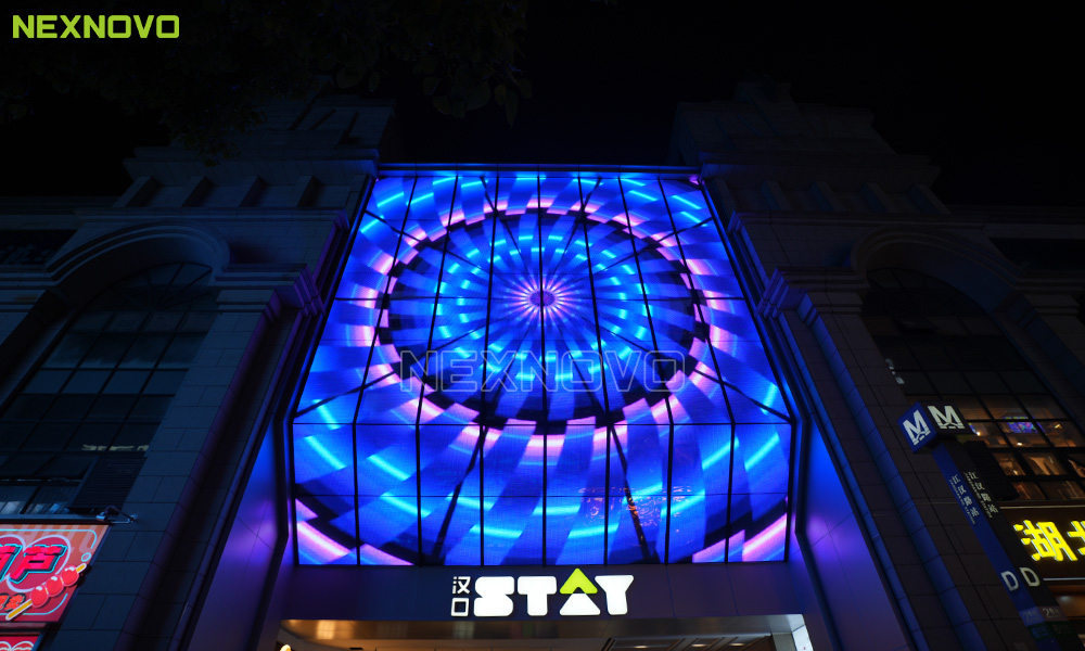晶泓LED光电玻璃幕墙项目-汉口STAY.jpg 晶泓LED光电玻璃幕墙项目-汉口STAY.jpg