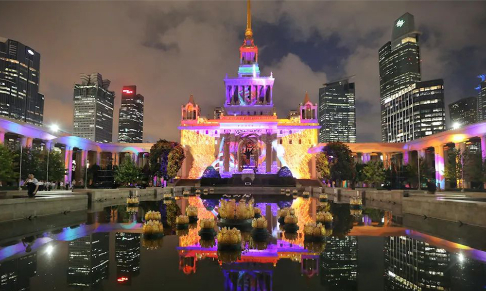 首届上海国际光影节.jpg 首届上海国际光影节.jpg